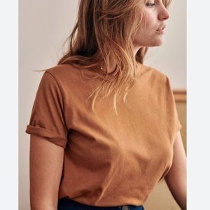 Sezane Conrad Tee in Camel